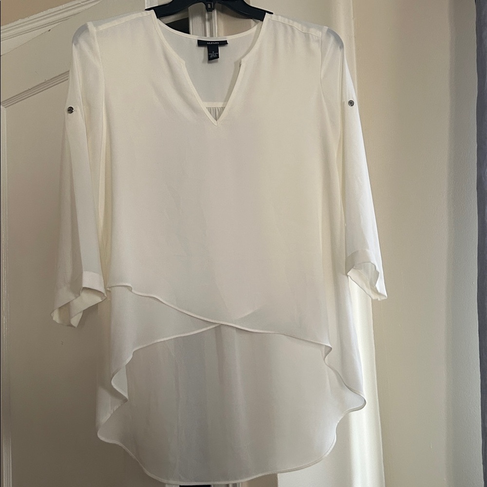 NWOT Womens Alfani High - Low Soft White Tunic